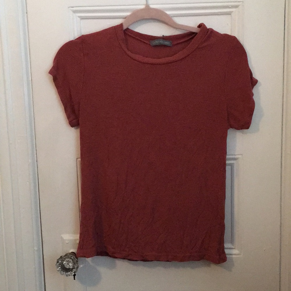 Burgundy tee